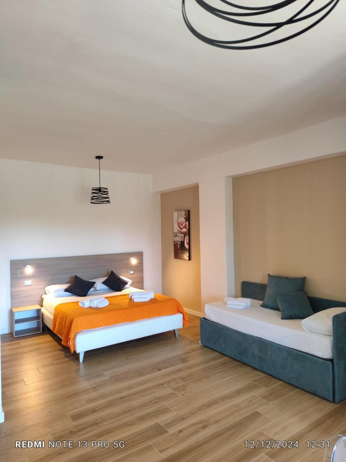 La Perla Amantea - Rooms & Apartaments Exteriér fotografie